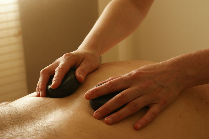  Massage minéral : Massage réalisé avec des minéraux énergétiques 